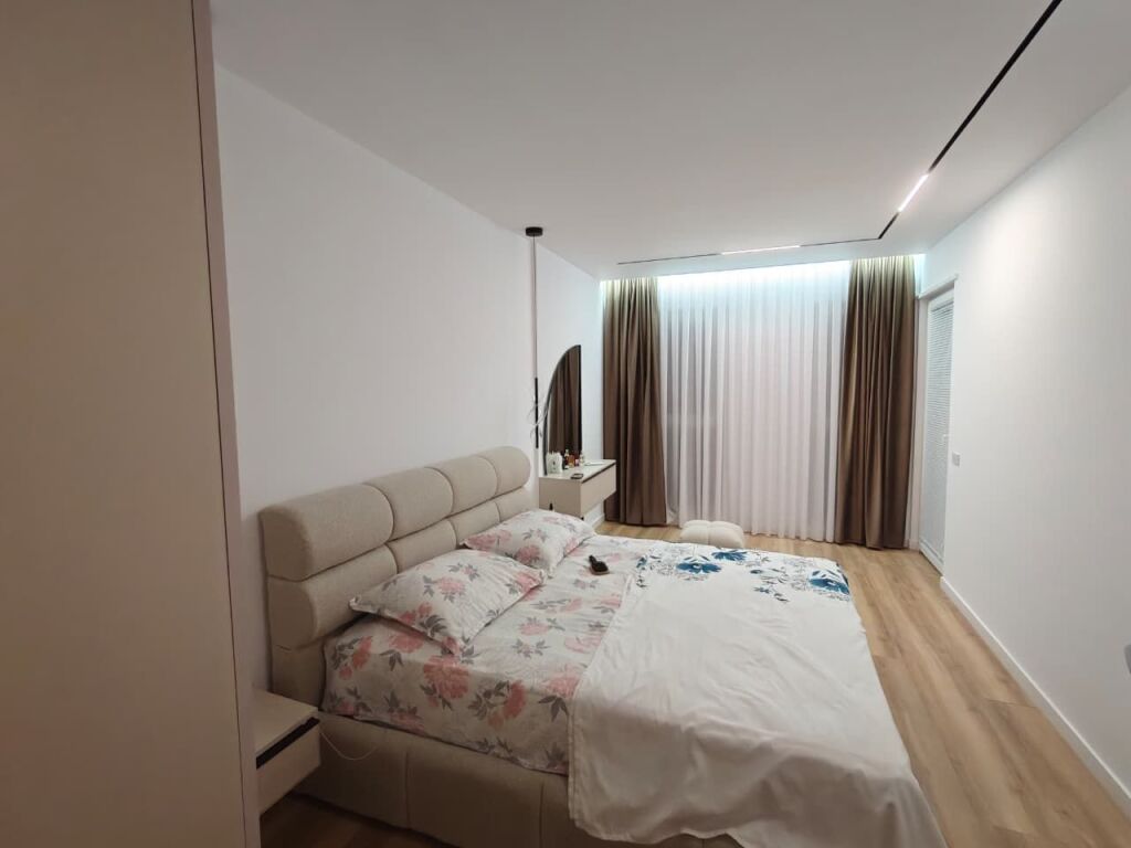 Shitet apartament 2+1 tek Univers City ✨🏡 Mundesi Kreditimi