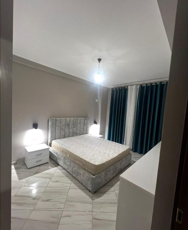 Apartment 2+1 for rent Kamez