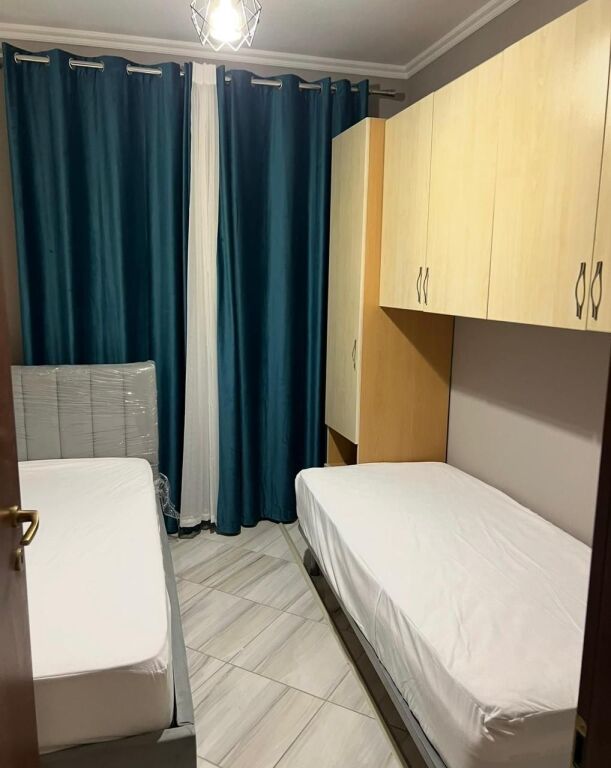 Apartment 2+1 for rent Kamez