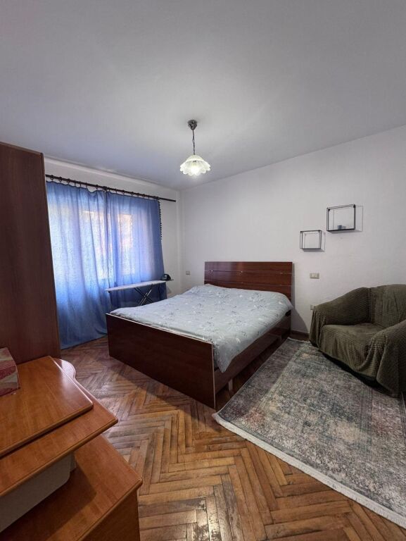 Apartament 1+1 me qera tek Blloku i Ambasadave