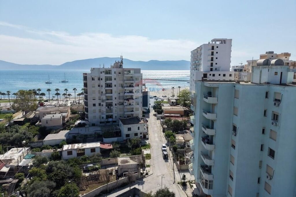 Appartamento 1+1 in vendita, dietro Chic Hotel