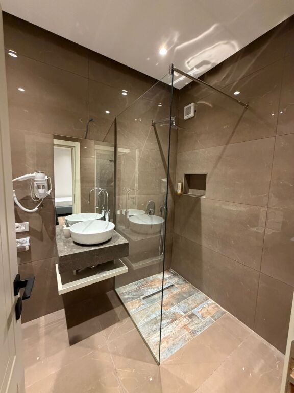 Hotel in Affitto a Lungo Termine - Vlore