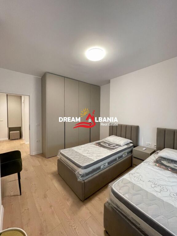 Appartamento 2+1 in affitto in Via Kavajës, vicino alla Chiesa Cattolica (ID 42215526)