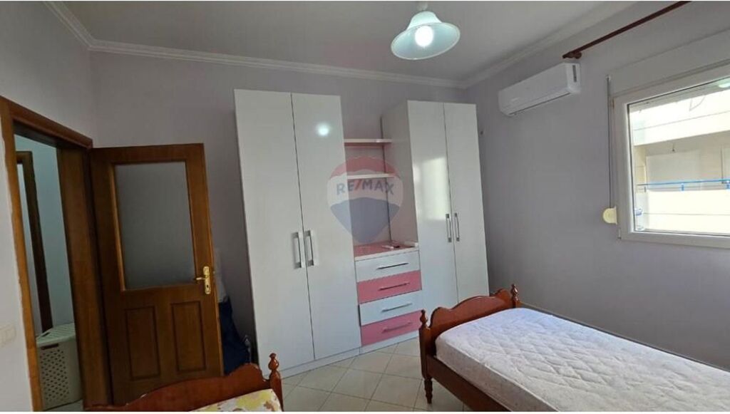 Apartment 3+1+2 for rent, near Conad