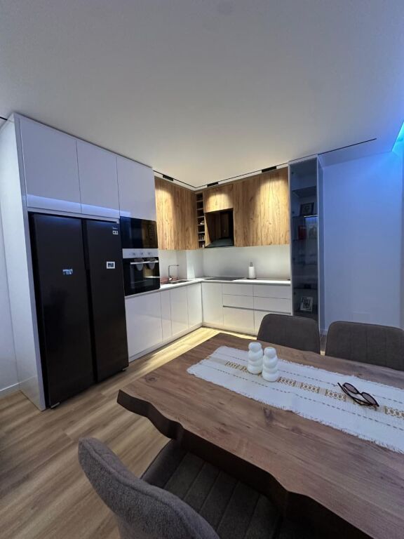Shitet apartament 2+1 tek Univers City ✨🏡 Mundesi Kreditimi