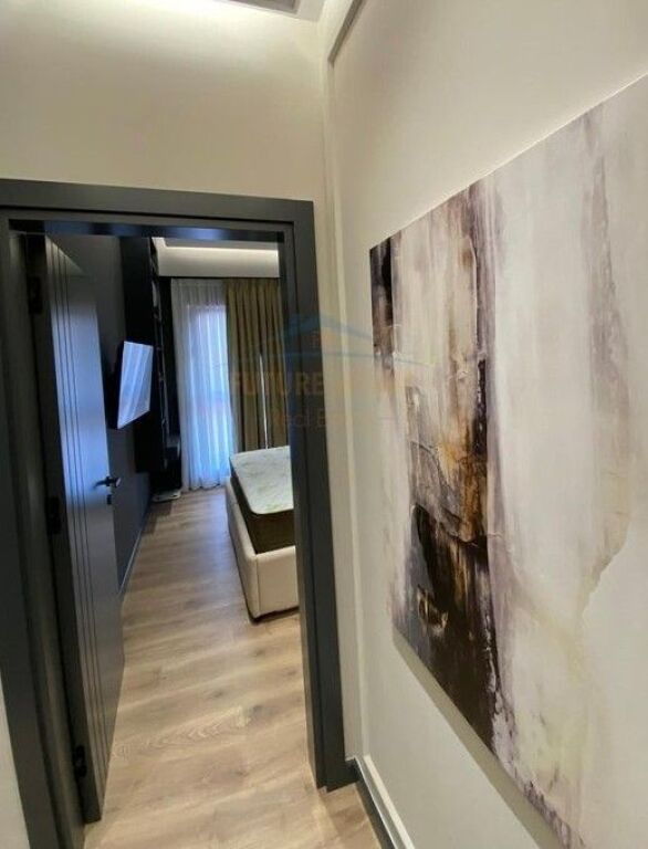 Affitto, Appartamento 1+1, Via Kavaja, Tirana.