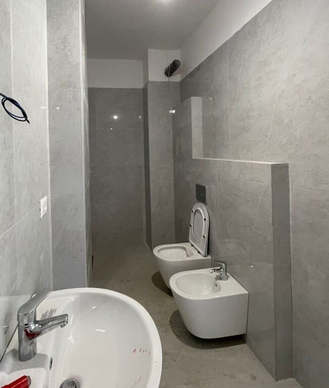 Appartamento 2+1 in Vendita – Complesso Aura, Via Dritan Hoxha 📍