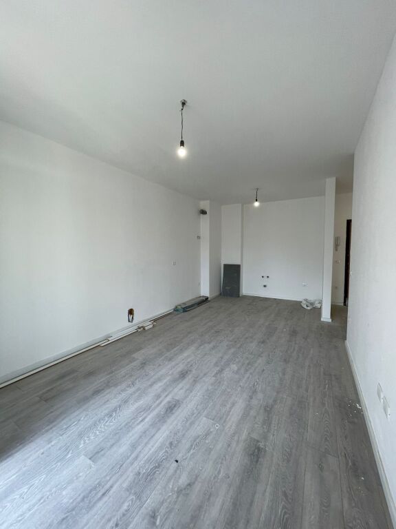 🏡 Apartment 2+1 for Sale – Aura Complex, Dritan Hoxha Street 📍