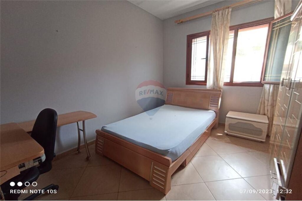 Casa a 2 piani in vendita, Acqua Fredda