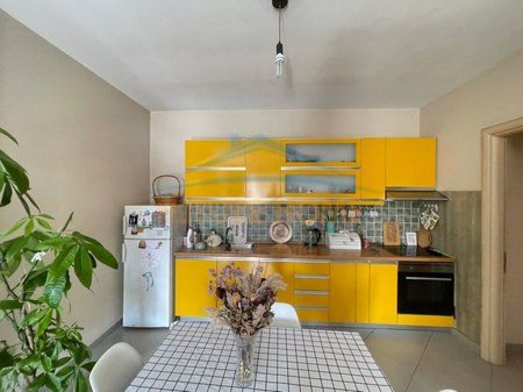 In vendita, Appartamento 2+1, Nuovo Anello, Tirana.