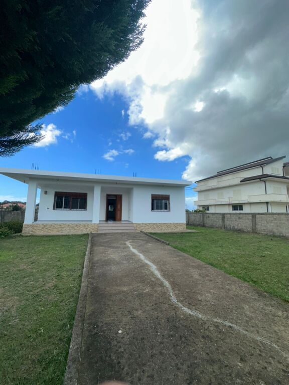 Private House for Sale 📍Popular Neighborhood Shijak • 140,000€ ✅