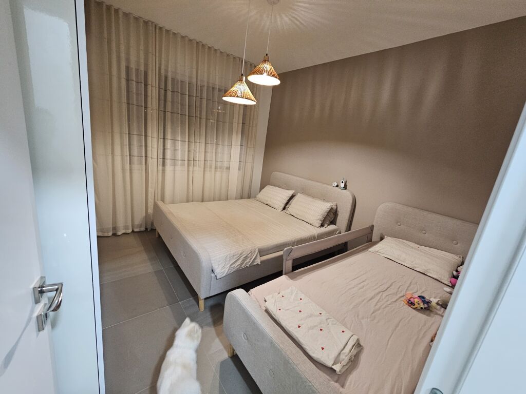 ‼️ NEGOCIOHET ÇMIMI ‼️  🏝️ APARTAMENT 1+1 NË SHITJE – VETËM 100 m NGA DETI