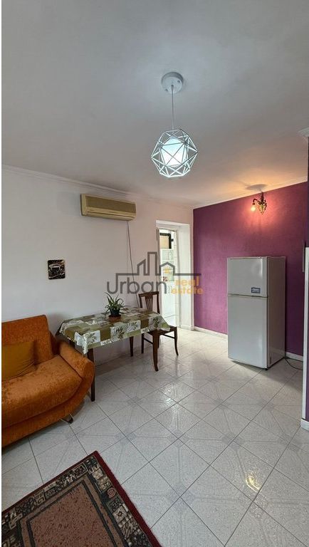 Affitto, Appartamento 1+1, Via Elbasan, Tirana - 500€ | 65 m²