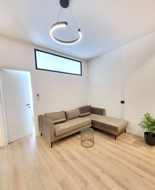 📌 Appartamento 1+1 in Vendita – Lago Secco, Tirana