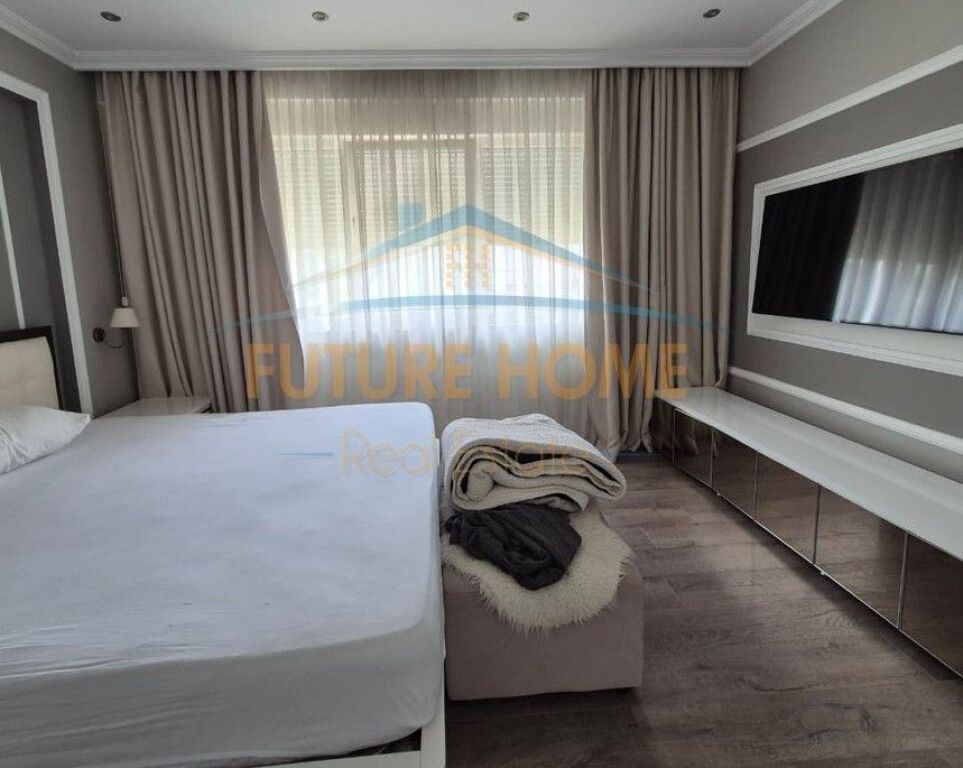 Rent, Apartment 2+1+2, Dry Lake, Tirana.
