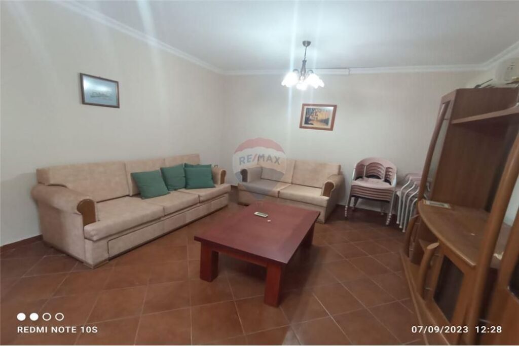 Casa a 2 piani in vendita, Acqua Fredda