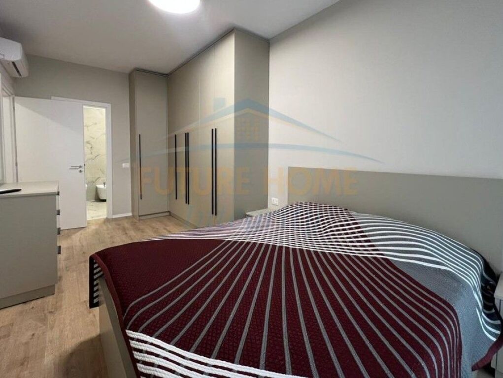 Rent, Apartment 2+1+2, Pazari i Ri, Tirana.