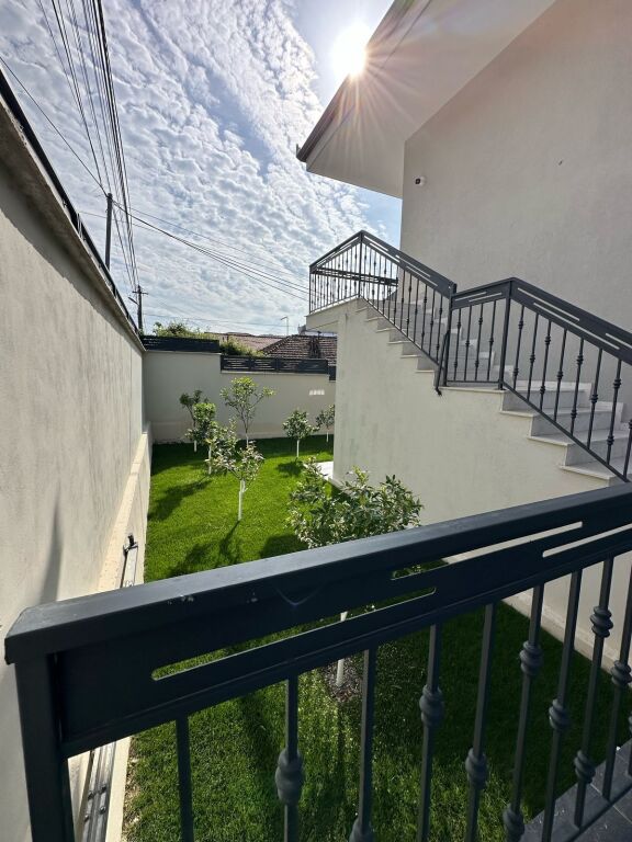 VILLA FOR SALE • Recently renovated 🏡Cezmja ferres🏡