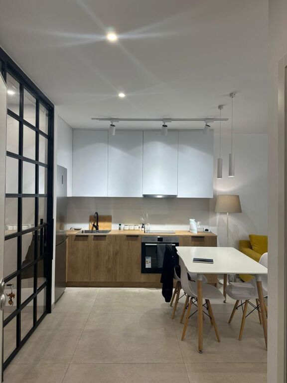 Apartament 1+1 per qira ne Myslym Shyr!