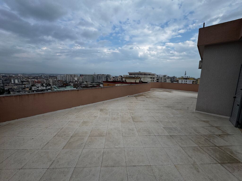 Penthouse for sale in Durres (near Niko Dovana Stadium)