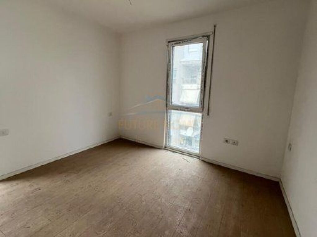 For sale, Apartment 2+1+2+Parking space, Former Bus Park, Tirana