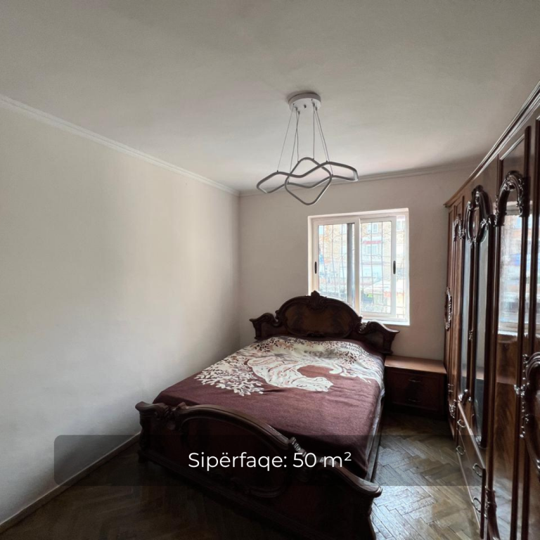 Shitet Apartament 1+1 | Ali Demi