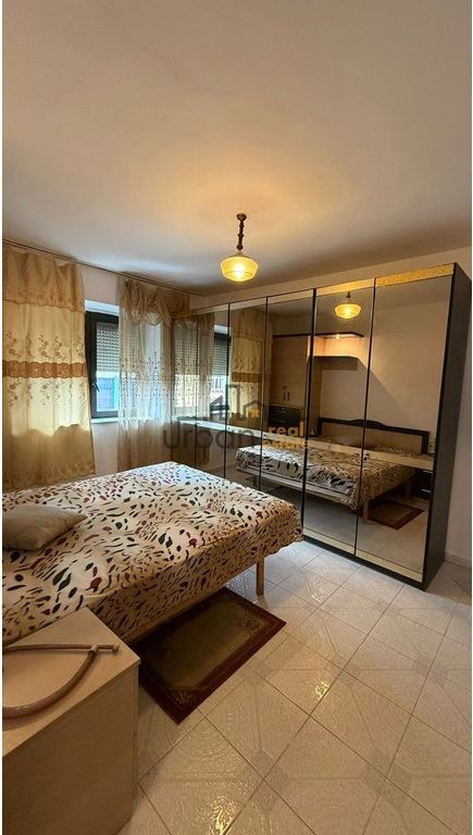 Affitto, Appartamento 1+1, Via Elbasan, Tirana - 500€ | 65 m²