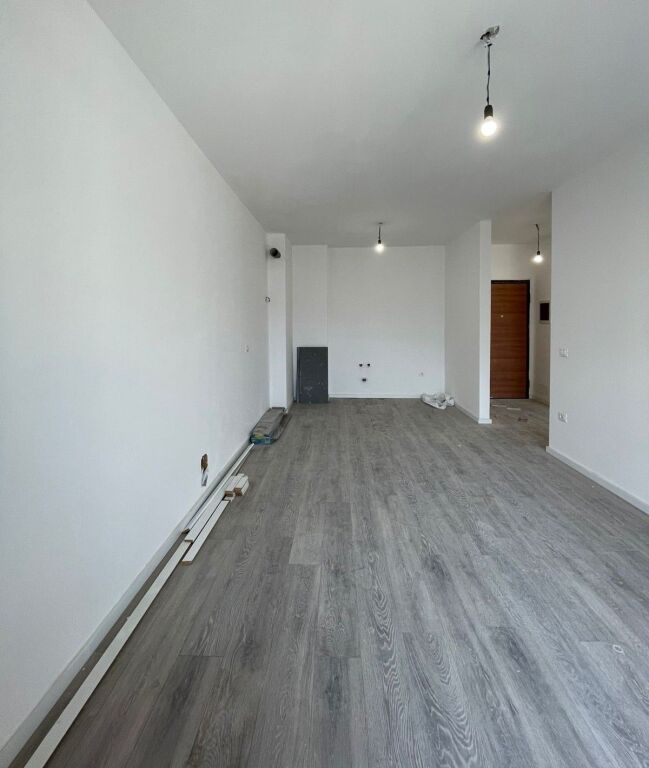 🏡 Vendesi Appartamento 2+1 – Complesso Aura, Via Dritan Hoxha