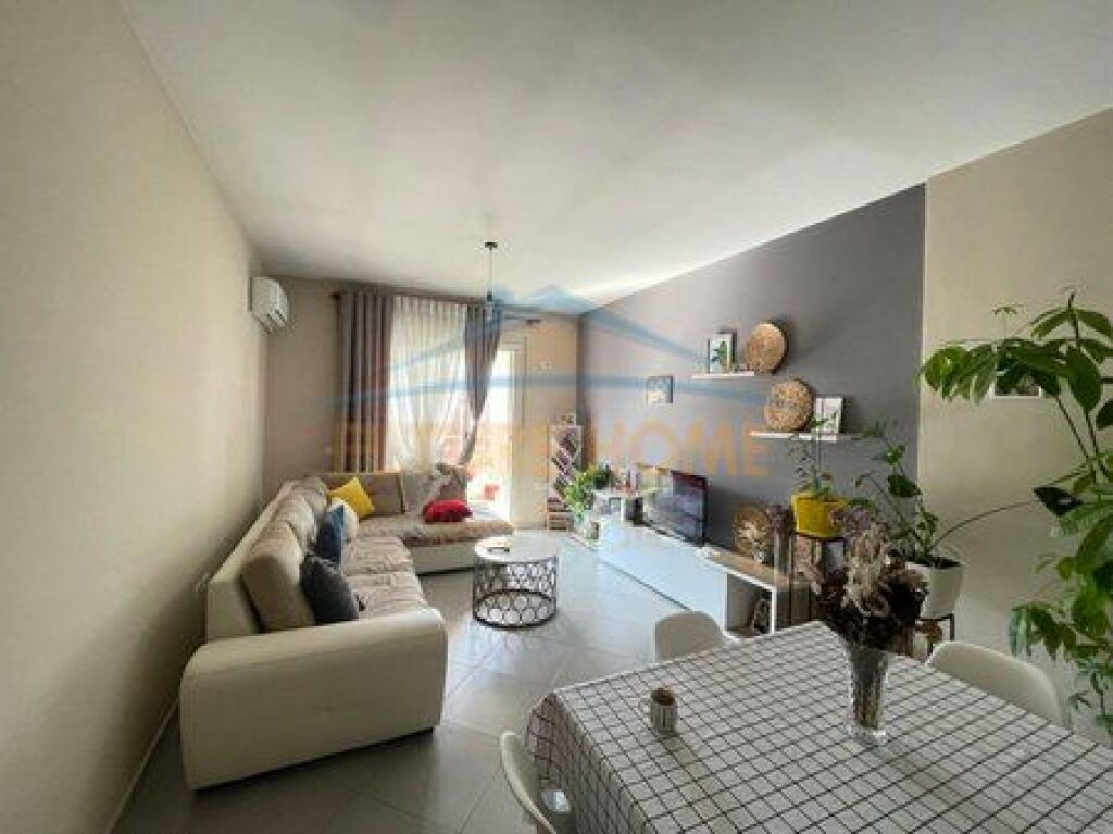 In vendita, Appartamento 2+1, Nuovo Anello, Tirana.