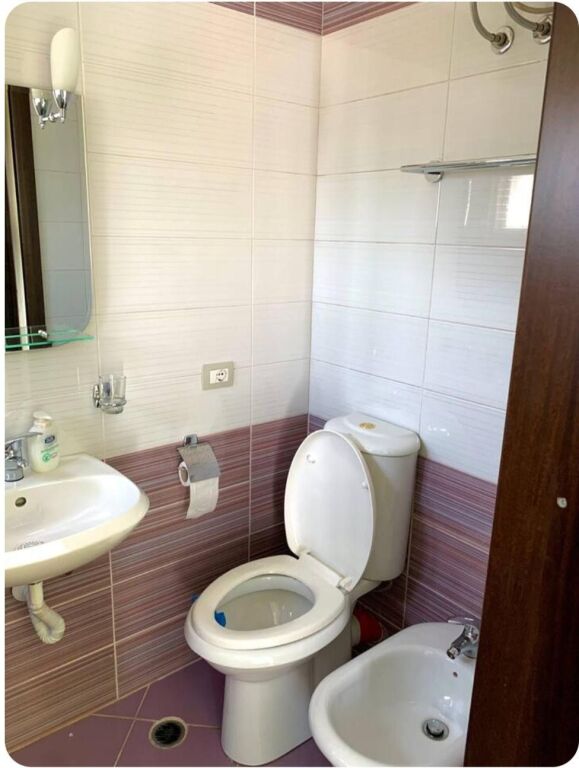 Vlore 1+1+2