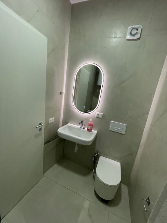 Apartament me qera 1+1 - 📍Ali Demi, kompleksi Kadiu 400 mije leke