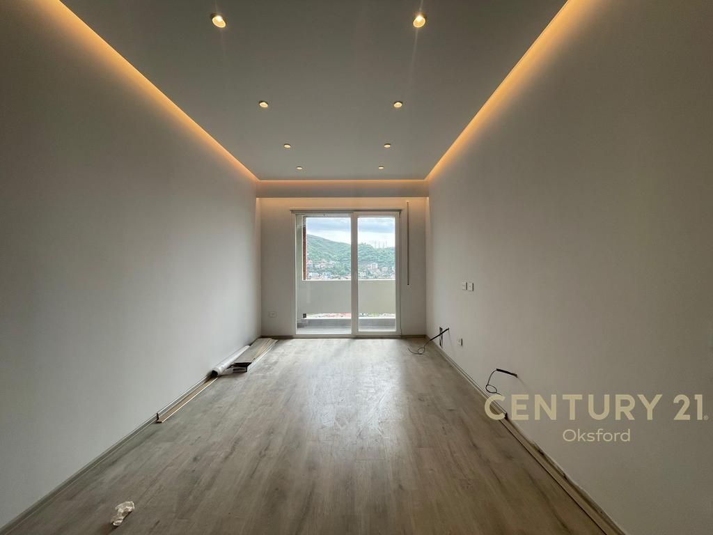 FOR SALE 1+1 APARTMENT AT THE RESIDENCE "TIRANA GOLDEN PARK 3" !!