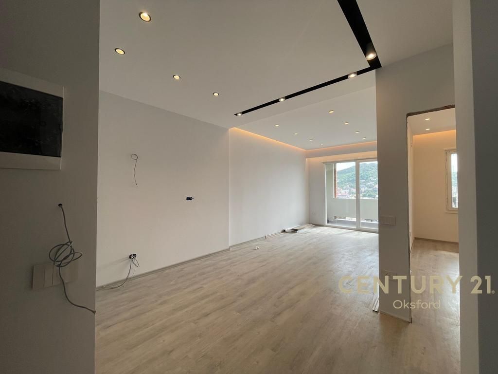 IN VENDITA APPARTAMENTO 1+1 ALLA RESIDENZA "TIRANA GOLDEN PARK 3" !! 160.000 € Superficie Totale 72m2