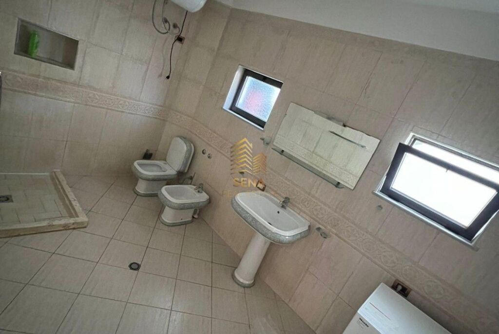 Affitto, Ingresso Privato 1+1, Città Studentesca, 37.000 Leke/mese