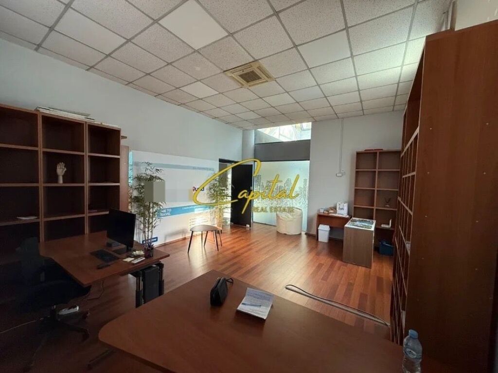 ZYRE ME QIRA 55 M2 SHESHI WILLSON 600 EURO