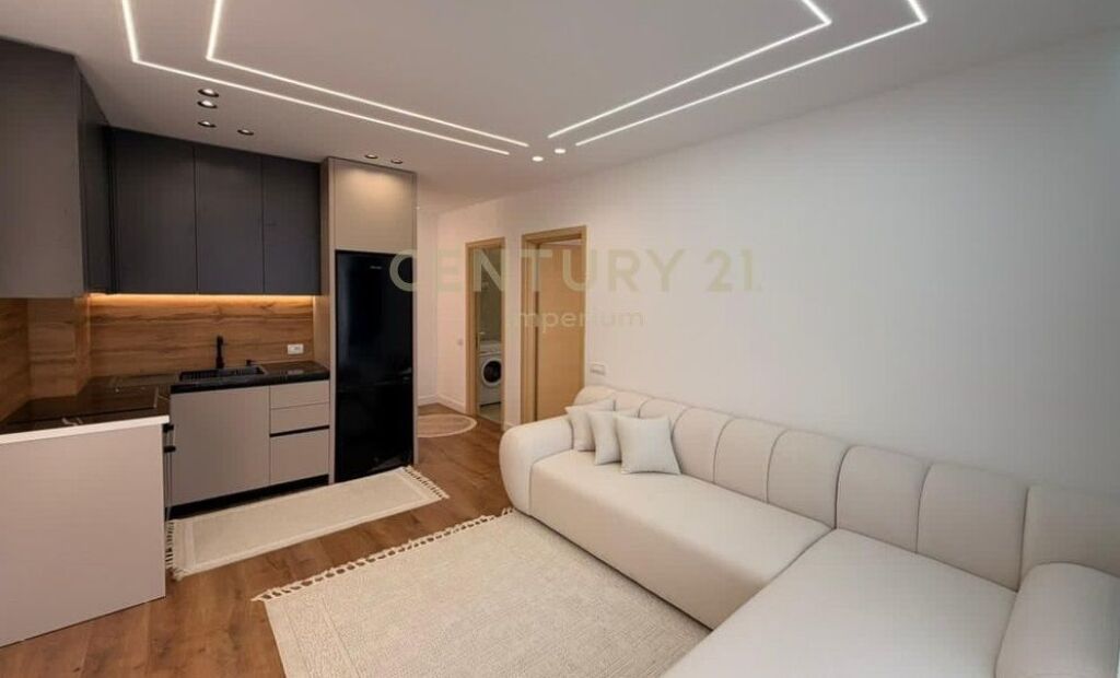 Appartamento 1+1 in affitto ad Astir