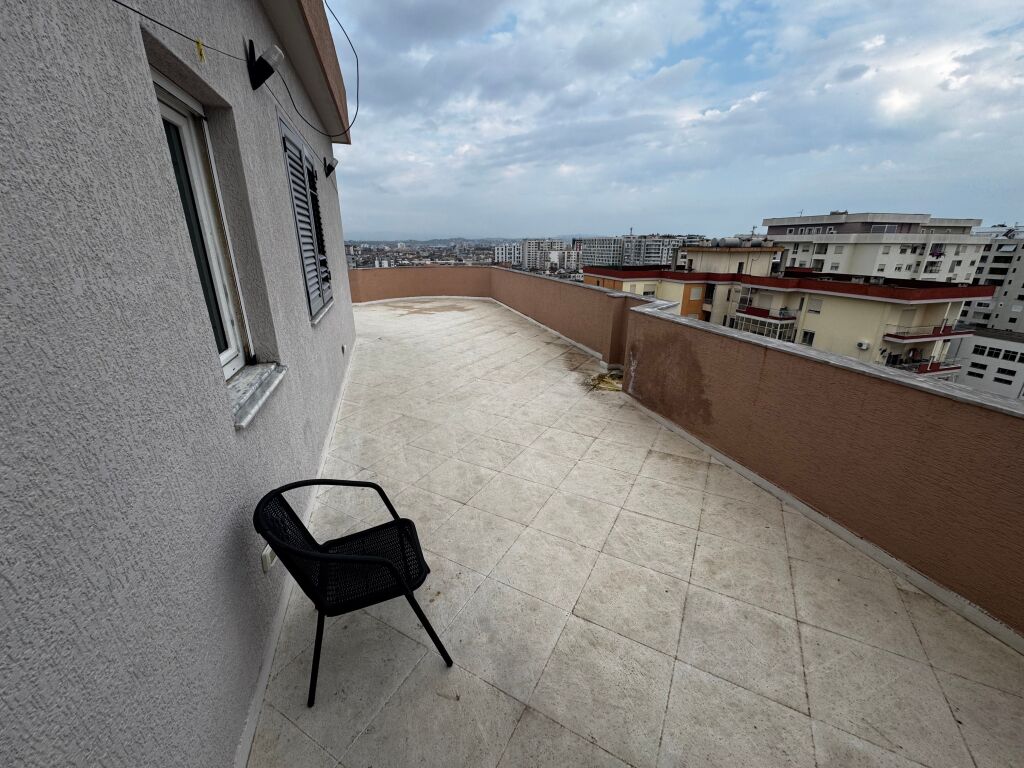 Penthouse for sale in Durres (near Niko Dovana Stadium)