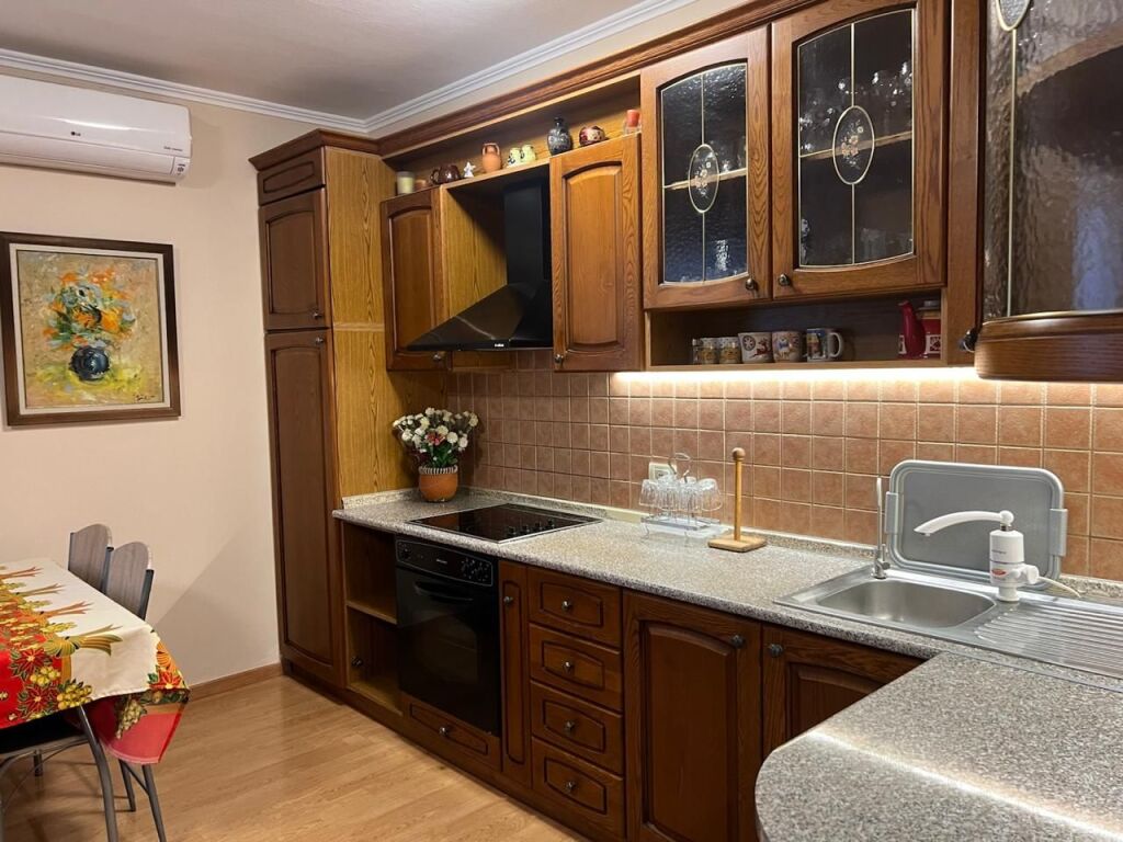 🔺Jepet me qera apartament 1+1🔺
