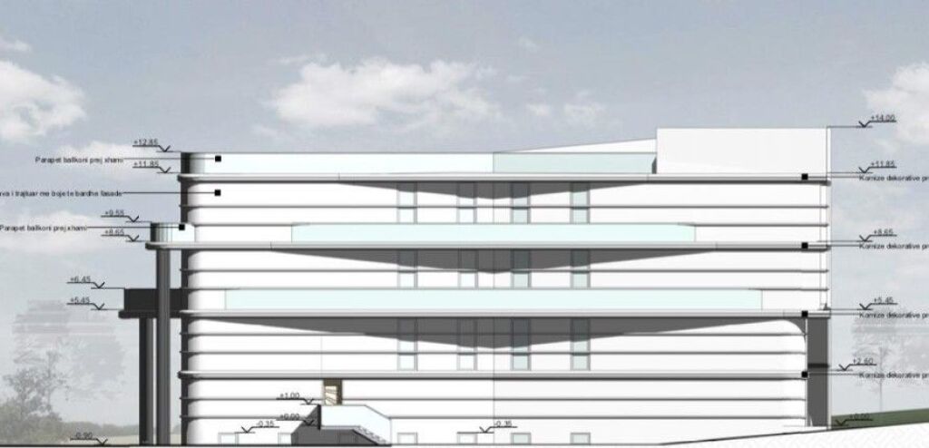 Teg-Edificio multifunzionale di 4 piani in vendita