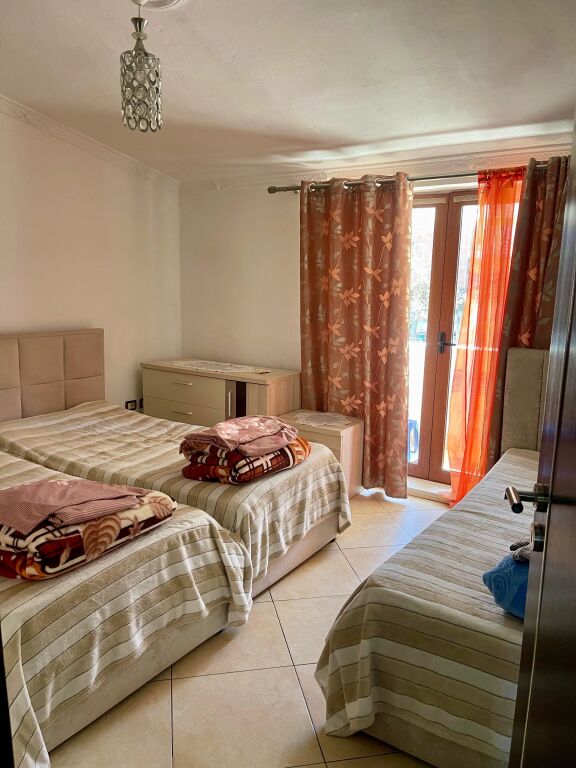 📣 RENT Apartment 2+1 📍 Allias, Near "Bajram Curri" School ✨   🏢 Existing Building  🪜 5th Floor (No Elevator)  🛋️ Fully Furnished   💶 Price 50,000 Leke/Month