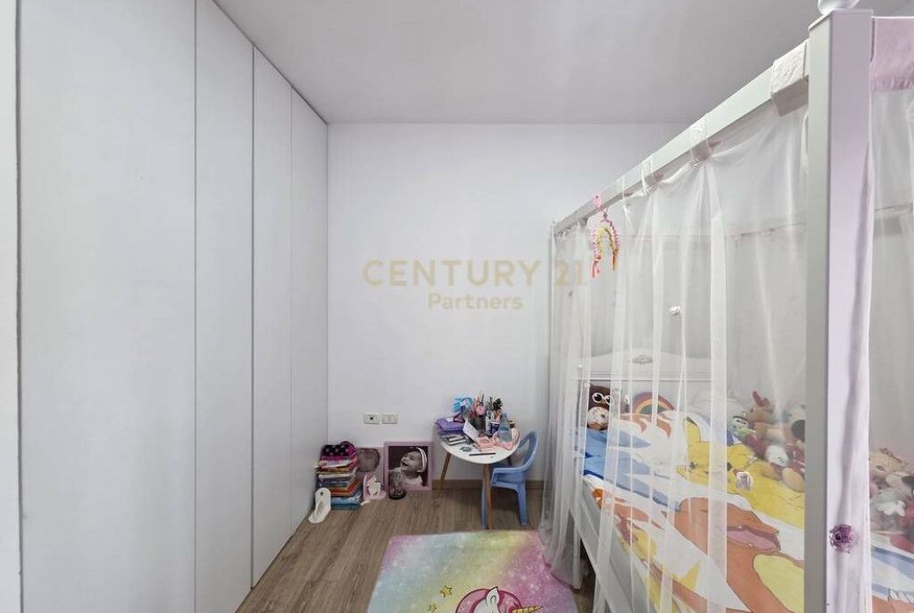 Apartment 2+1 for sale, Irfan Tomini