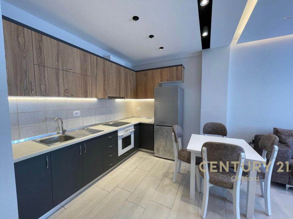 SHITET APARTAMENT 1+1 , MISTO MAME !!