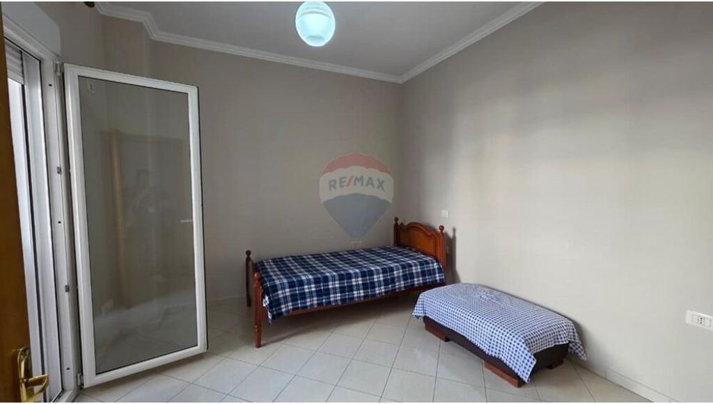 Apartment 3+1+2 for rent, near Conad