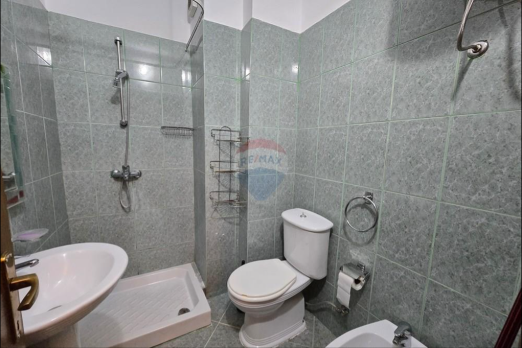 Appartamento in affitto 1+1 a Xhamlliku