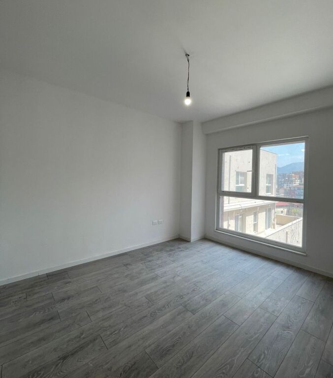 🏡 Vendesi Appartamento 2+1 – Complesso Aura, Via Dritan Hoxha