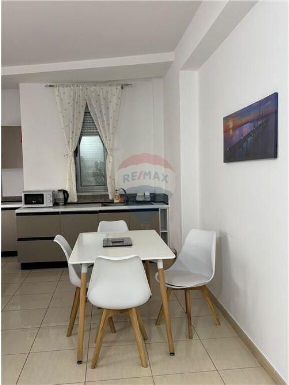 Apartament 1+1 me qera , Uji i Ftohte
