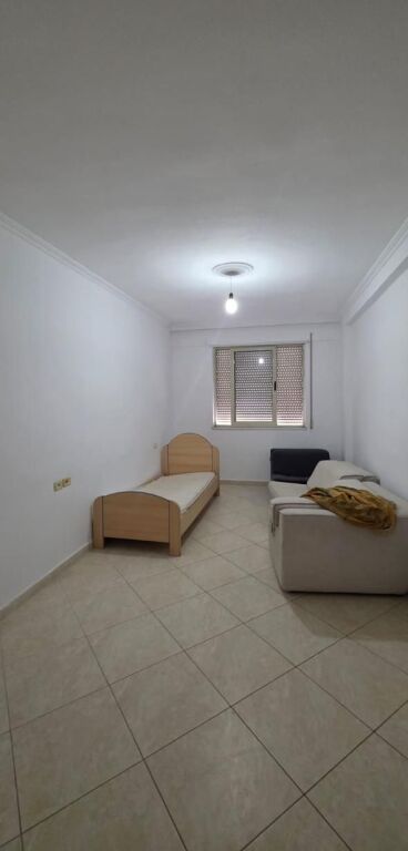 Apartment 3+1+2 for Sale in Yzberisht / Cabej Buildings