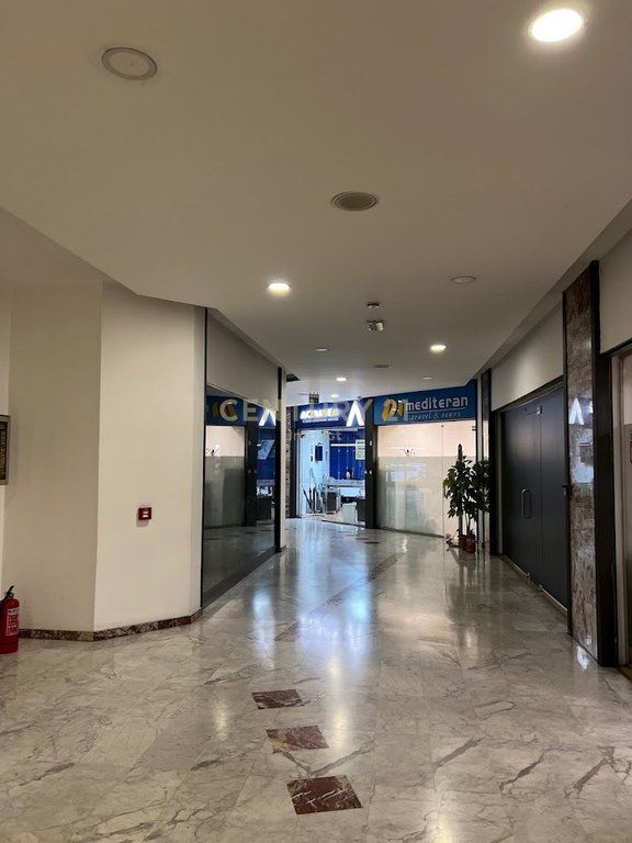 Ambient Komercial për Shitje tek Torre Drini, Tiranë !