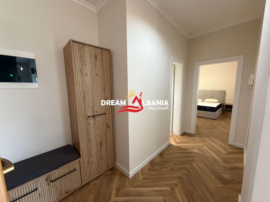 Apartment 2+1+2 for rent on Kavaja Street near the Catholic Church (ID 42215531)
