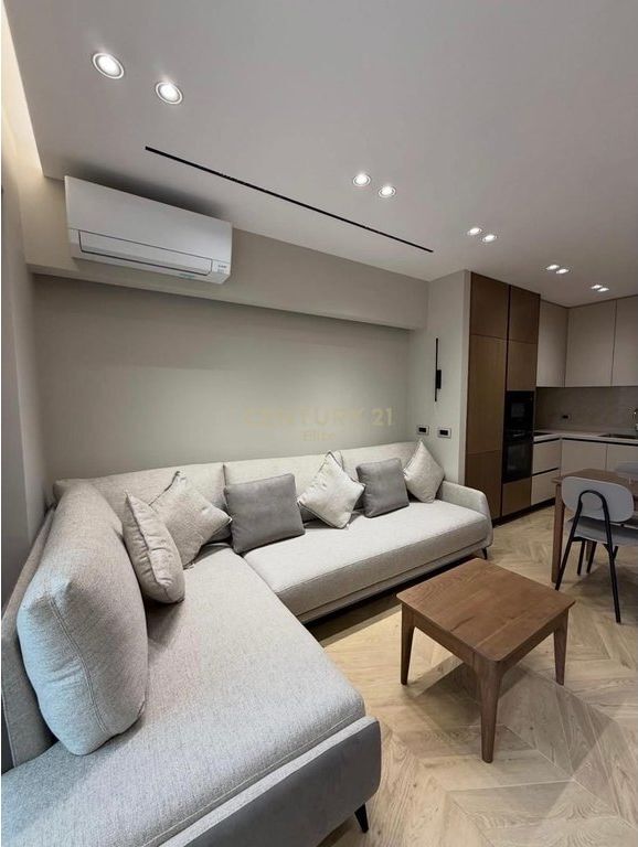 Appartamento 1+1 In Affitto a Myslym Shyri, Tirana – 1000€ Lordi | 65 m²